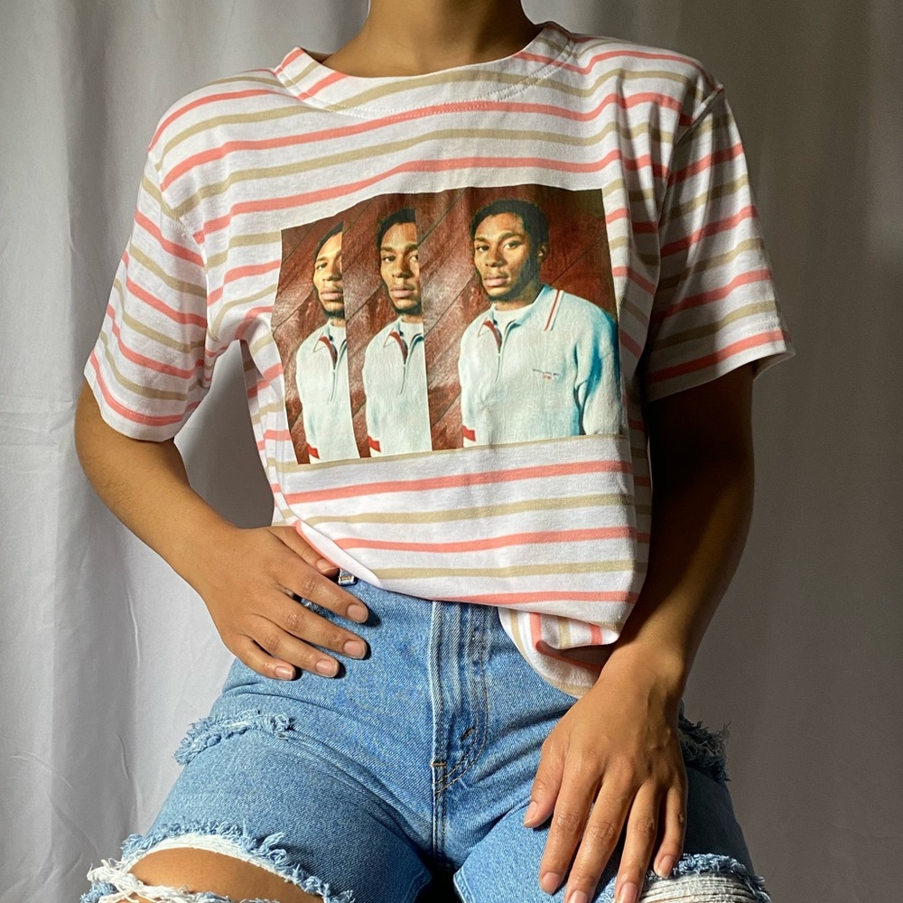 Casual Striped Young Amos Def Tee Size Medium